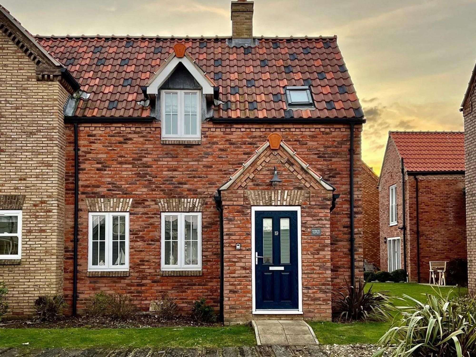 Wolfs Den Villa Reighton Exterior photo